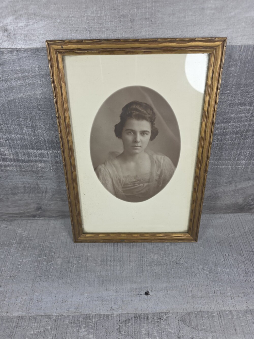 Antique Victorian Portrait Photograph Woman Gibson Girl Ancestor Aunt 197.37